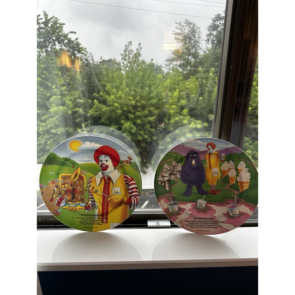 McDonald's‎ 1989 Set of 2 Vintage Plates Ronald McDonald
